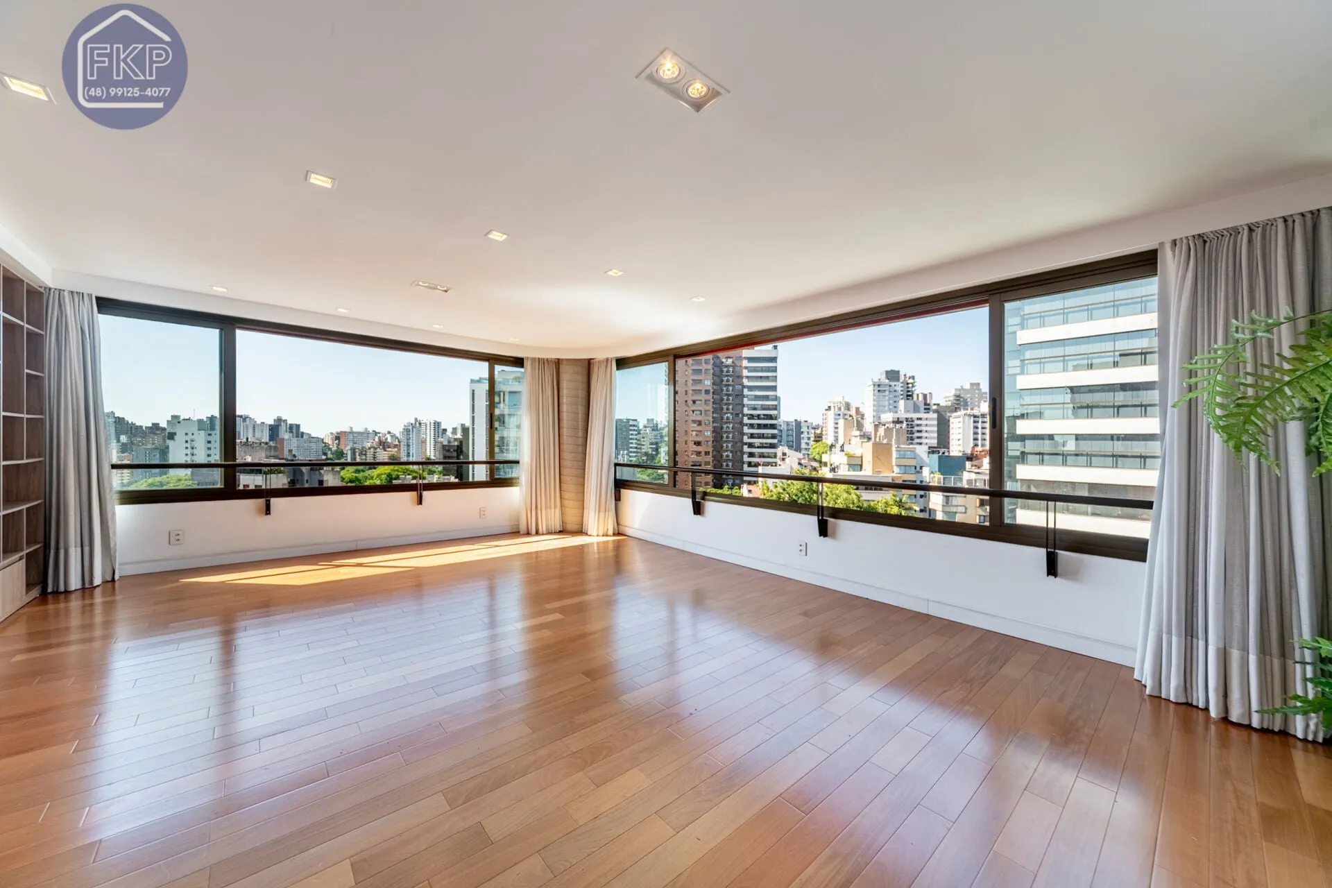 Foto do imóvel Apartamento Alto Padrão 145m² e 3 suítes! em Avenida Encantado, 344 - Petrópolis, Porto Alegre - RS