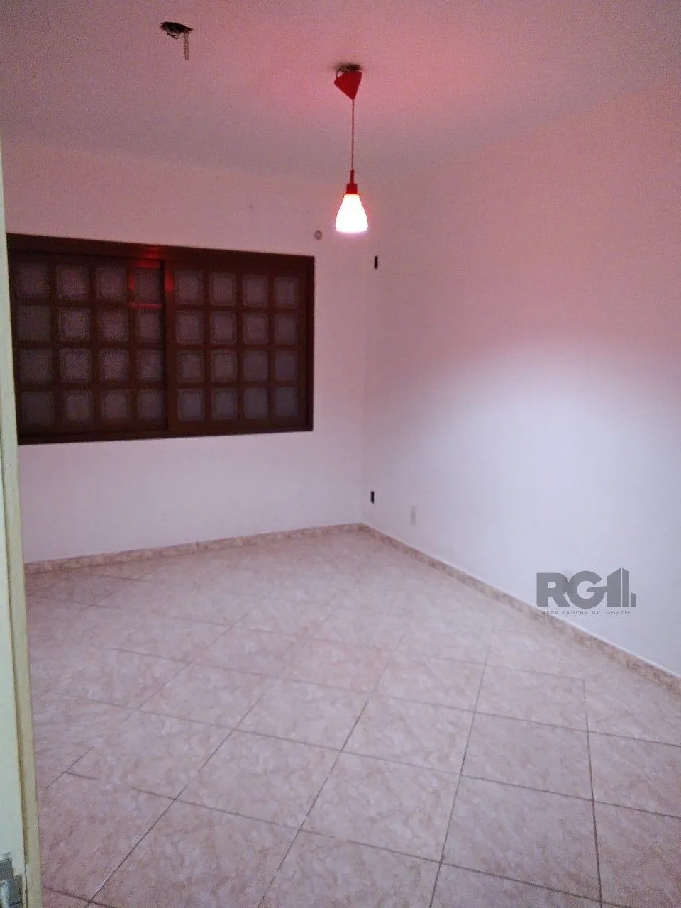 Imagem Casa 3 dormitórios, 1 suíte, vaga de garagem, Bairro Princesa Izabel