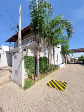 Imagem Imóvel à Venda em Boituva: Sobrado com Galpão Comercial