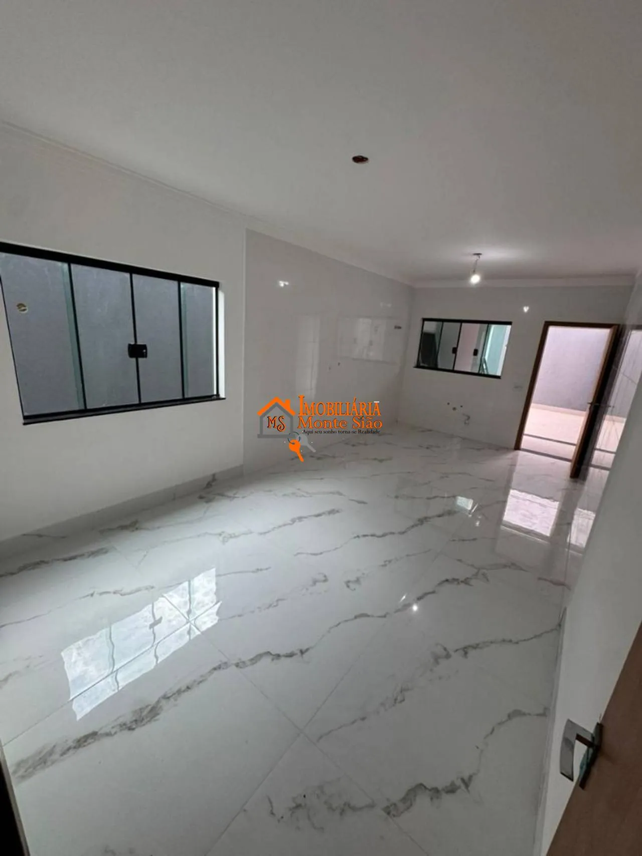 Imagem Sobrado com 3 dormitórios à venda, 100 m² por R$ 900.000,00 - Jardim Bom Clima - Guarulhos/SP