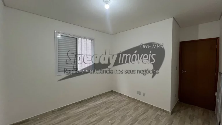 Imagem Casa em Santos para venda, Sobreposta bairro Embaré.