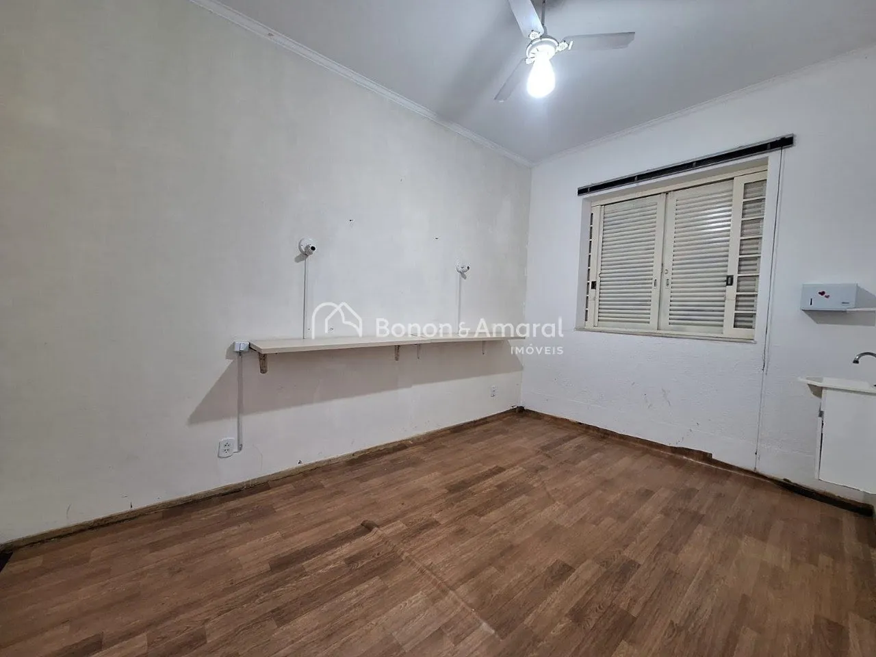 Imagem Casa comercial para alugar no Taquaral em Campinas!!