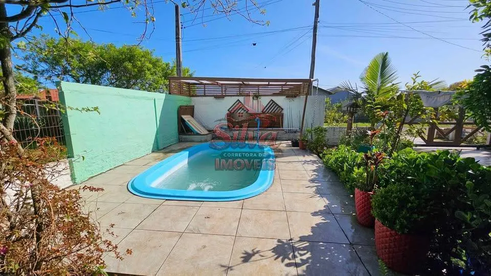Imagem C41 |Residência de Alvenaria Mobiliada com Piscina