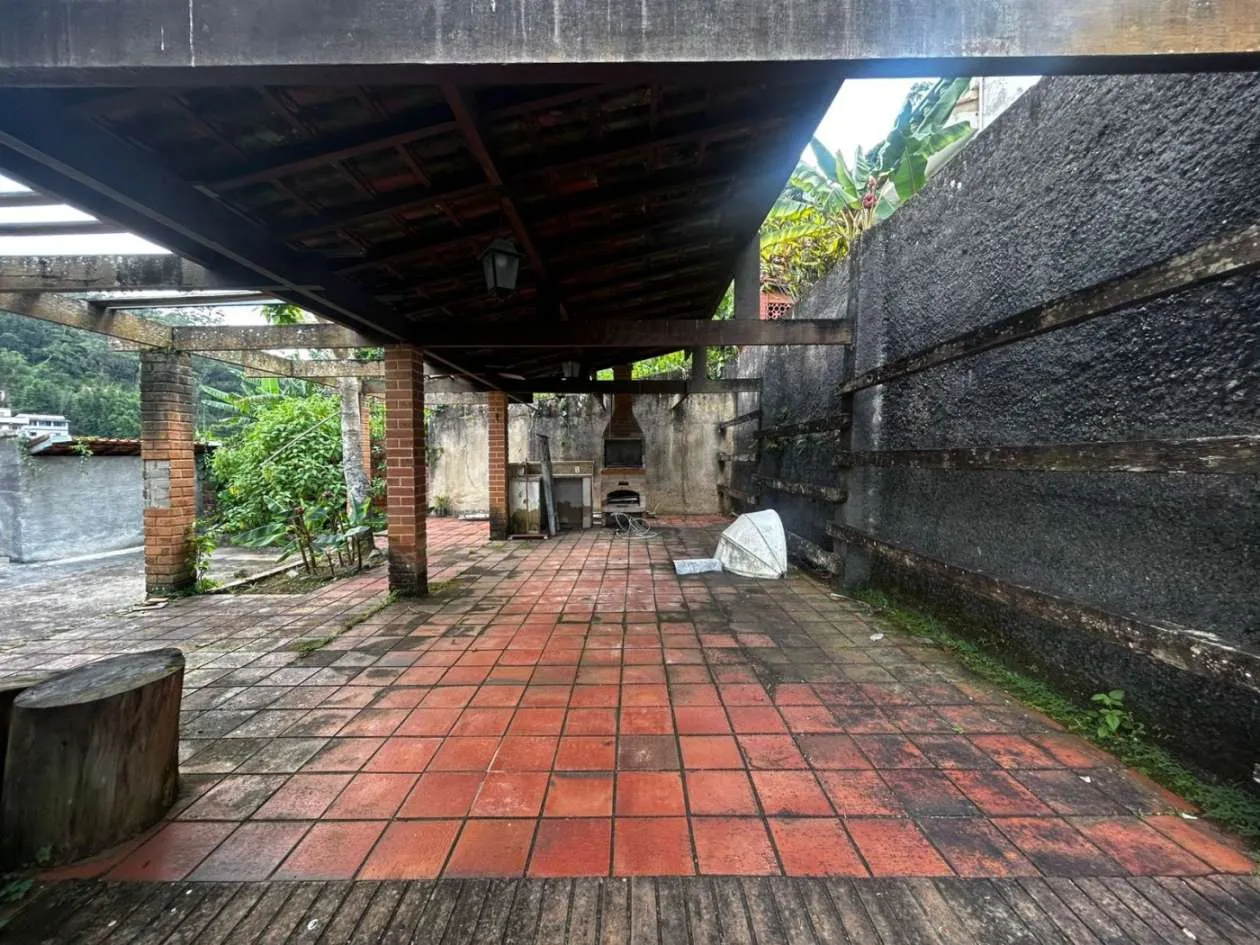 Imagem Casa para Venda em Petrópolis / RJ no bairro Coronel Veiga