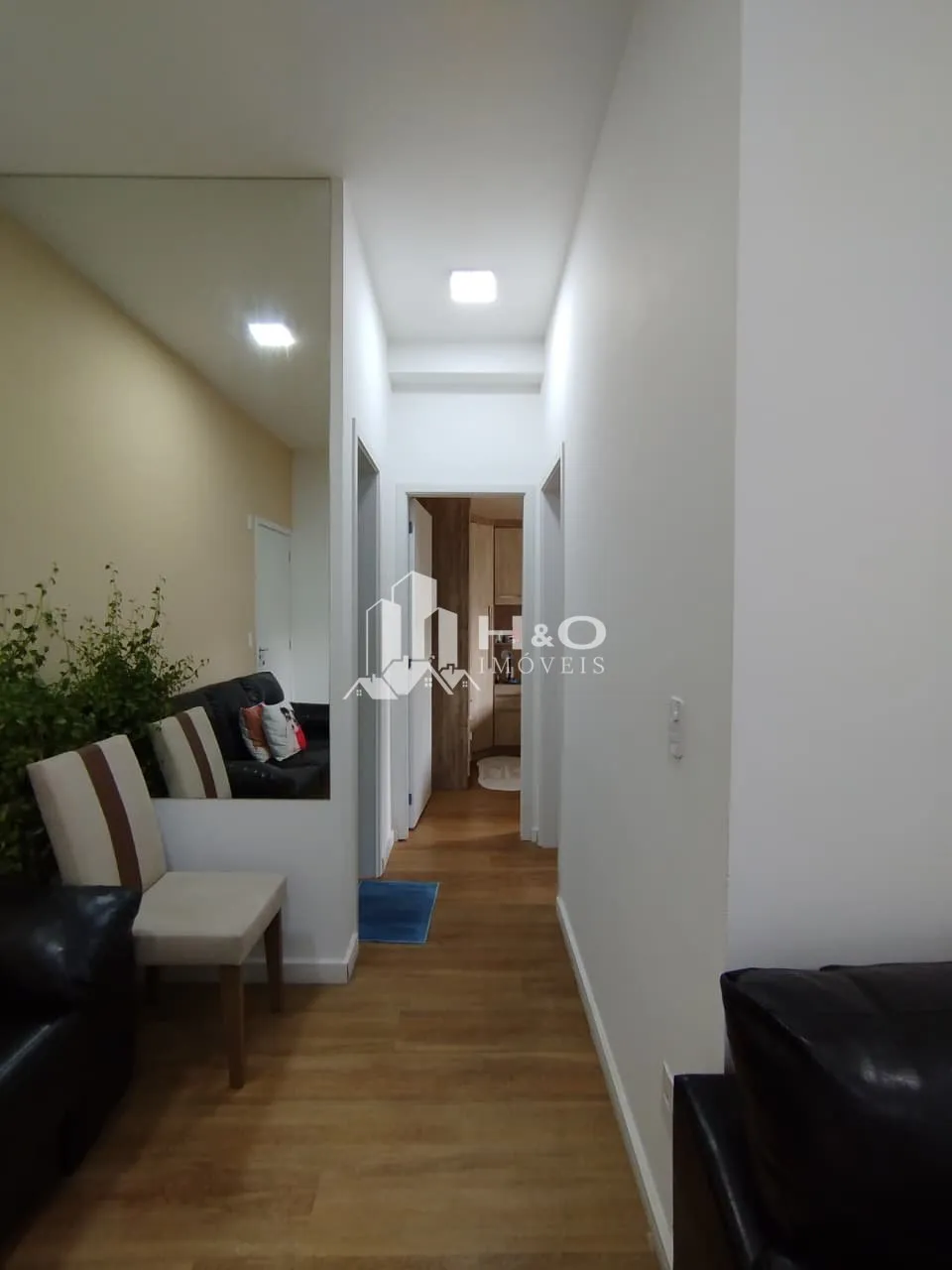 Imagem Excelente apartamento com 60 m² de área útil e uma sacada ampla e diferenciada.