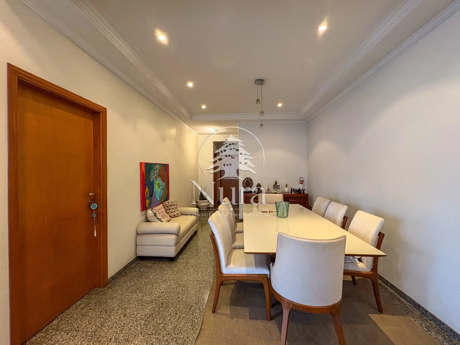 Imagem Apartamento de 3 quartos, 177m² no bairro Ponta da Praia, em Santos