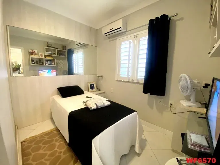 Imagem Casa de Condomínio com 4 Quartos à Venda, 228 m² em Pires Façanha - Eusébio
