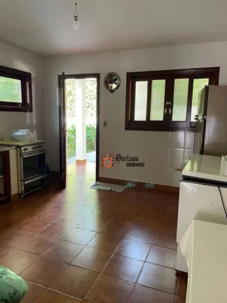 Imagem Casa com 3 dormitórios à venda, 241 m² por R$ 800.000,00 - Perequê-Mirim - Ubatuba/SP