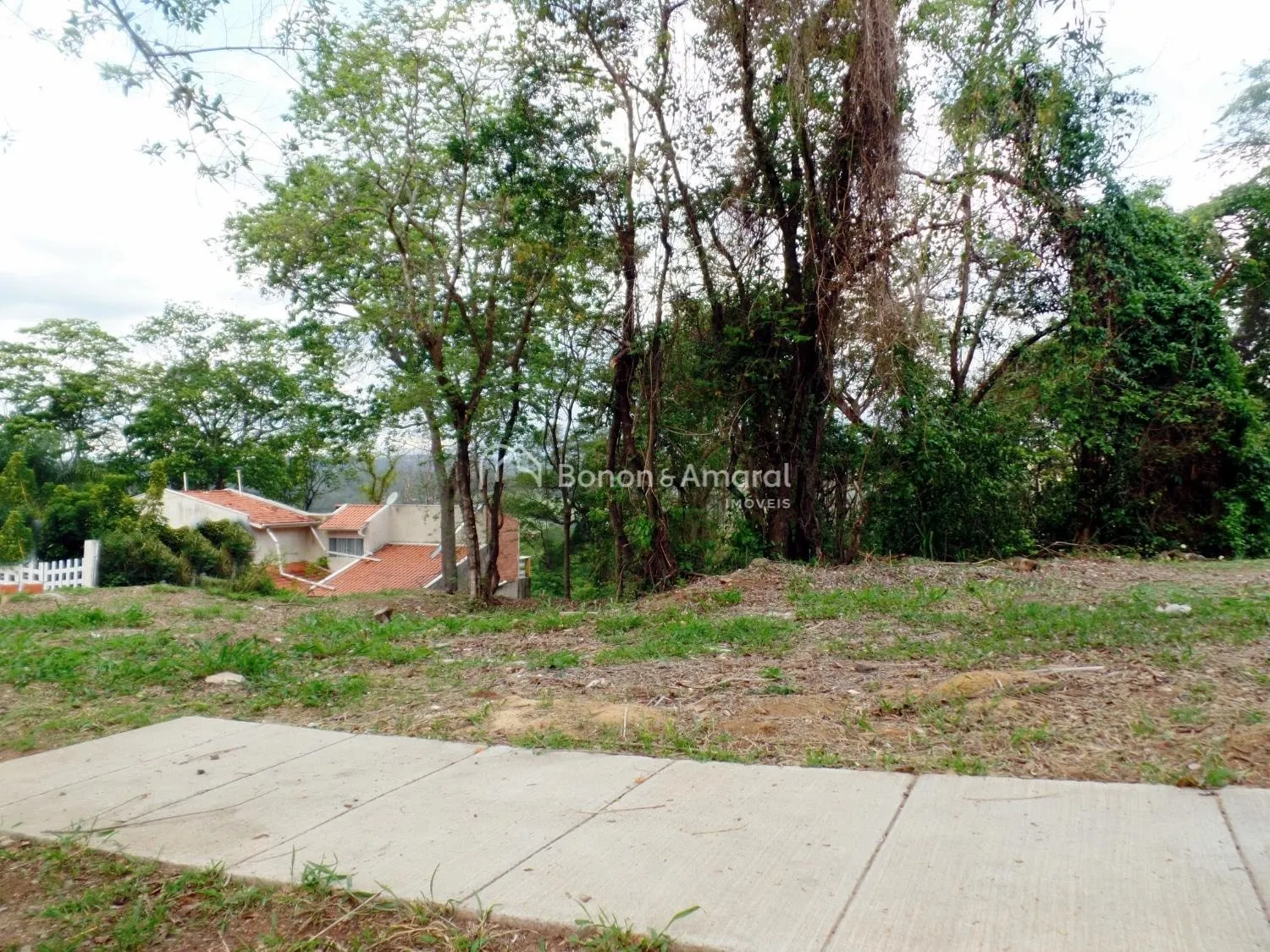 Imagem Terreno disponível para venda no Loteamento Caminhos De San Conrado, situado em Campinas/SP.