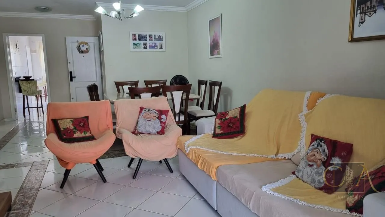 Imagem Apartamento para Temporada em Itapema, Meia Praia, 3 dormitórios, 1 suíte, 2 banheiros, 1 vaga