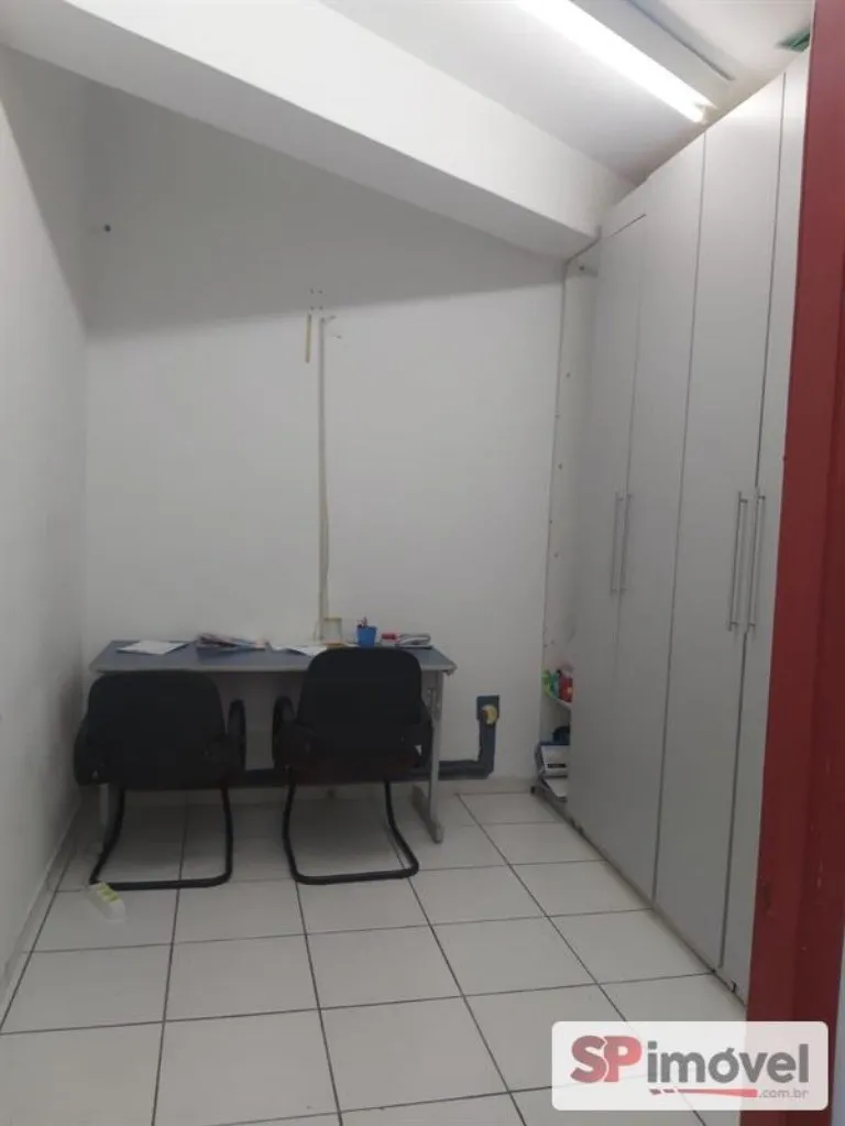 Imagem Locação de Prédio Comercial na Santa Terezinha, Santo André-SP: 2 Banheiros e 360,00 m² de Área.