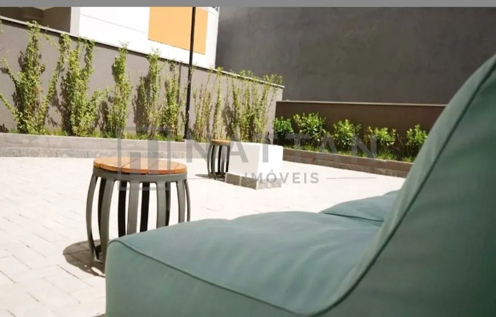 Imagem Apartamento estúdio à venda no Tatuapé, 25 m², com varanda e vista livre