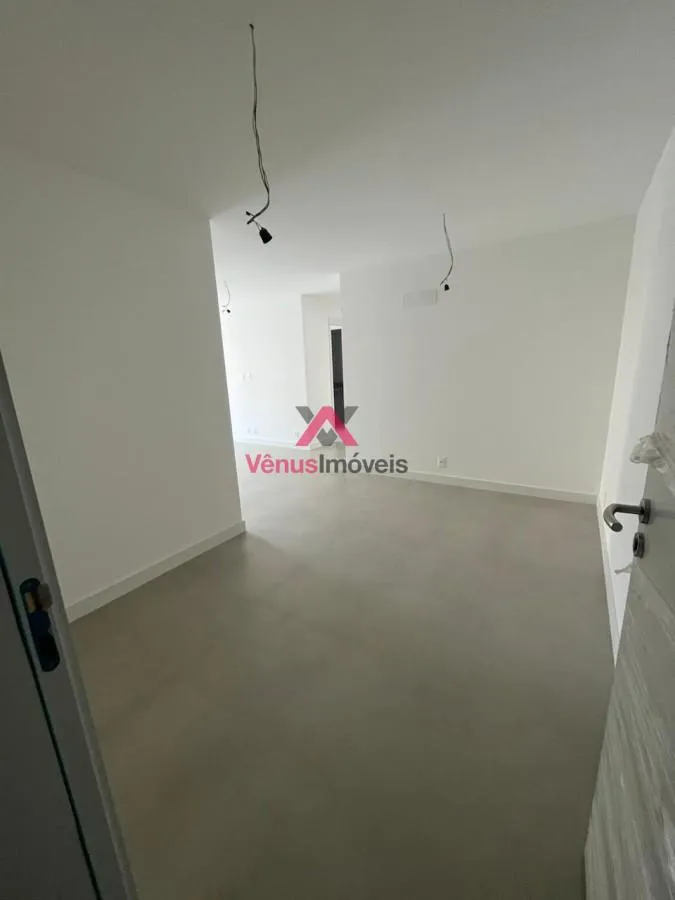 Imagem Apartamento para Venda em Rio de Janeiro, Botafogo, 2 dormitórios, 1 suíte, 2 banheiros, 2 vagas