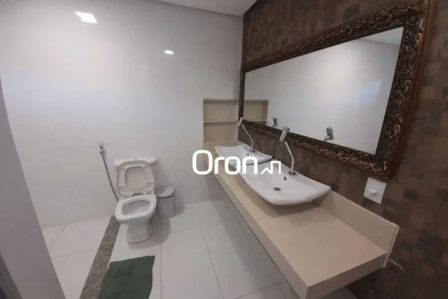Imagem Sobrado à venda, 366 m² por R$ 1.499.000,00 - Setor Jaó - Goiânia/GO