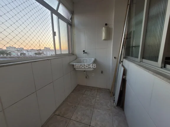 Imagem Apartamento à Venda em Barreiros, São José | 3 Quartos, 78m²
