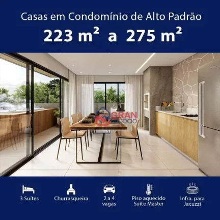 Imagem Sobrado com 3 dormitó- Campina do Siqueira - Curitiba/PR