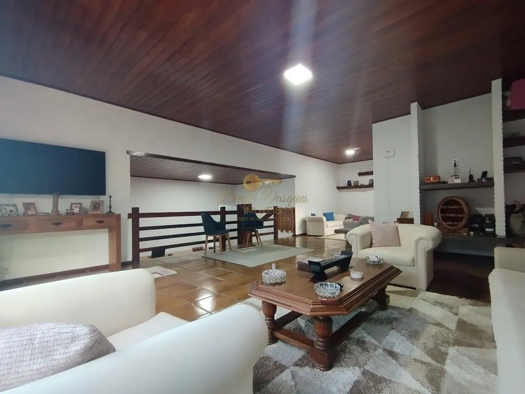 Imagem Casa em Condomínio para Venda em Teresópolis / RJ no bairro Granja Guarani