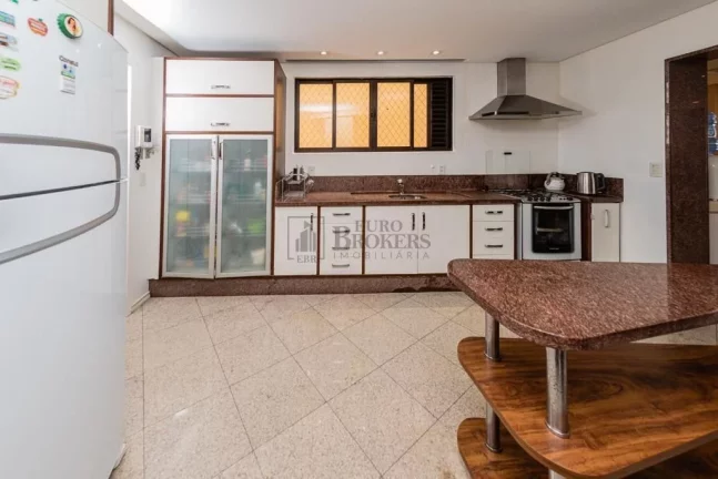 Imagem Apartamento Frente Mar com 4 dormitórios à venda no Centro de Balneário Camboriú