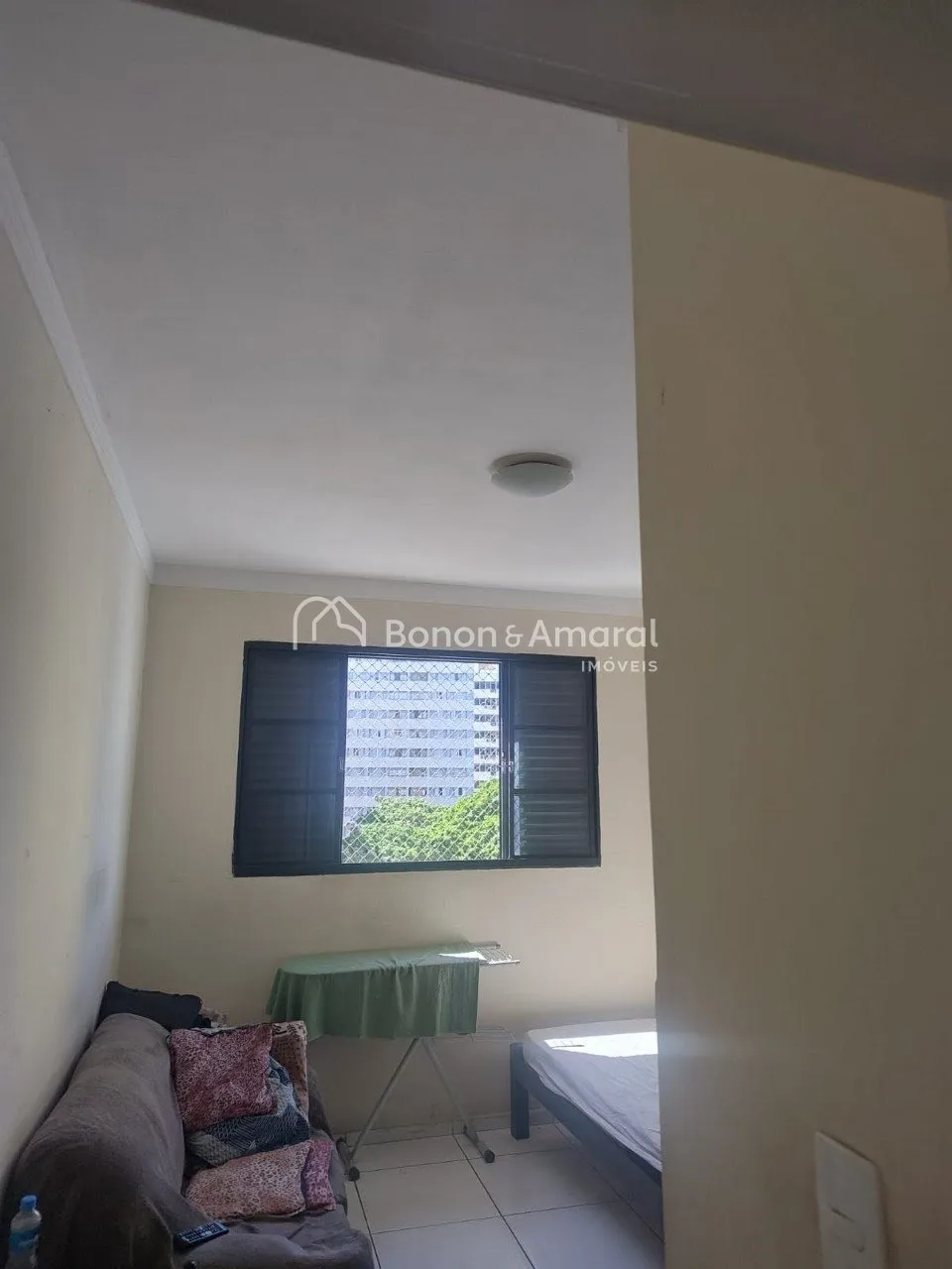 Imagem Apartamento à venda no Centro, com 2 quartos e 2 banheiros