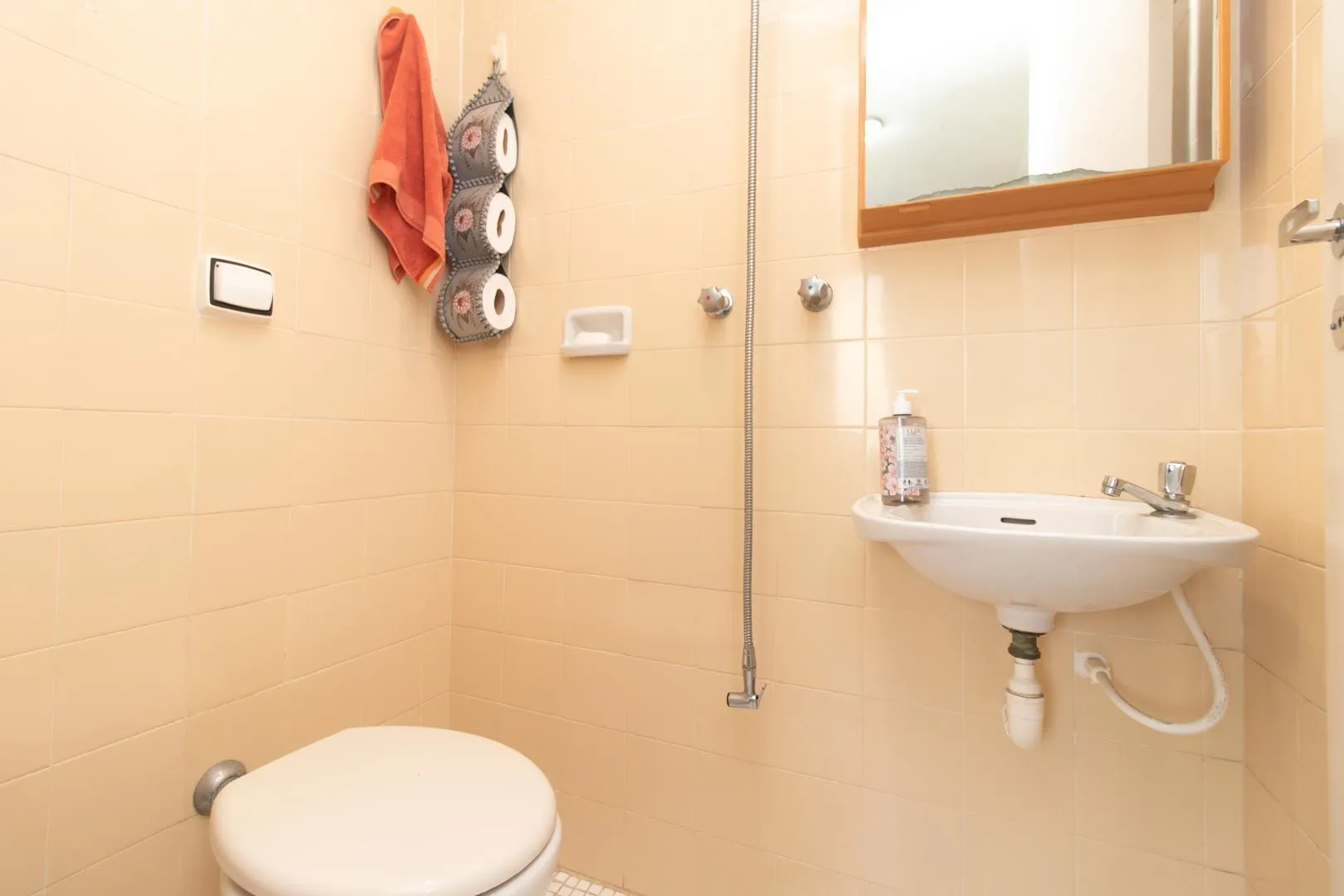Imagem Apartamento de 03 dormitorios com suite e vaga coberta no bairro Menino Deus