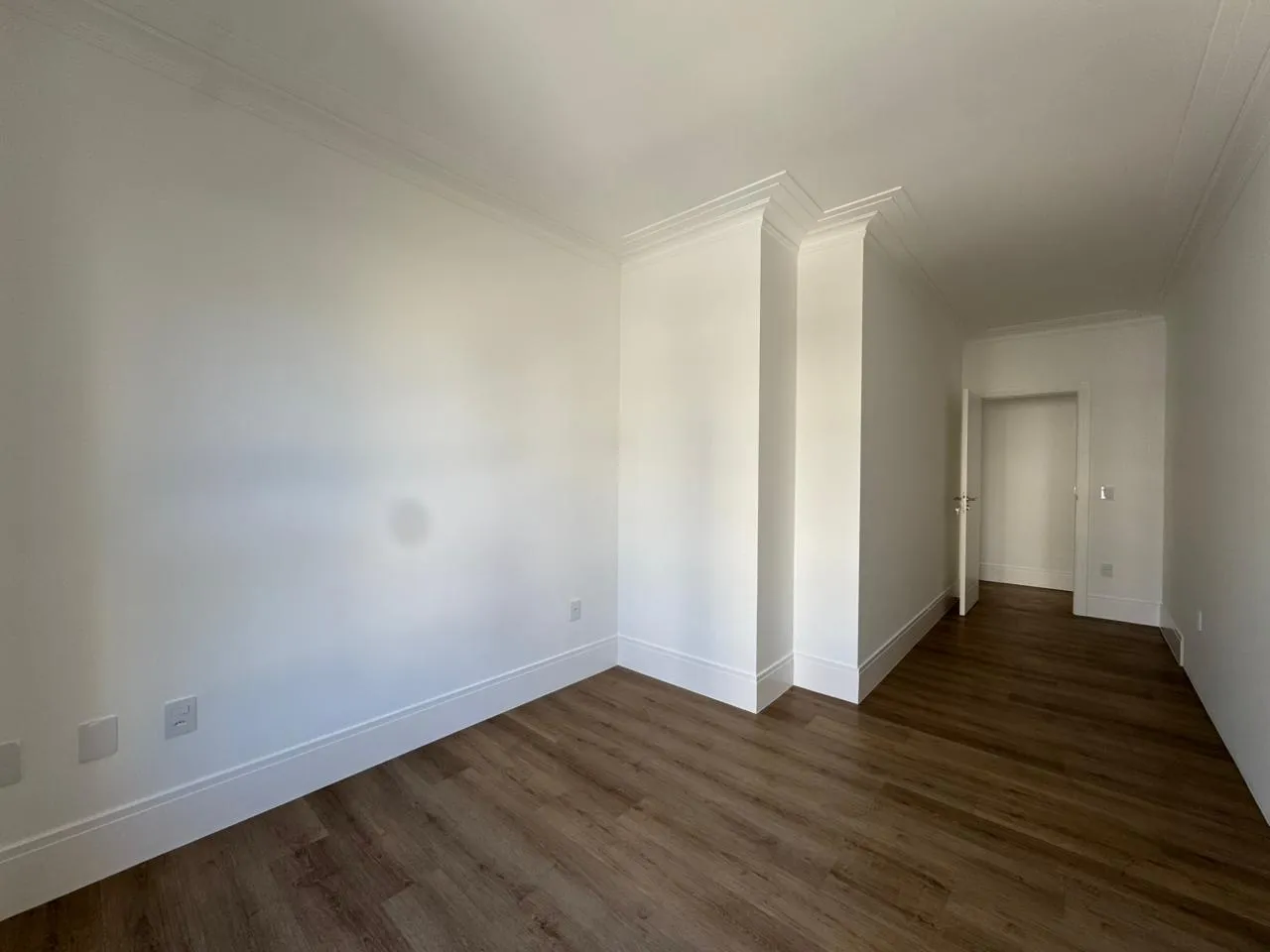 Imagem Apartamento com vista para o mar à venda com 210m2 por R$ 4.200.000,00