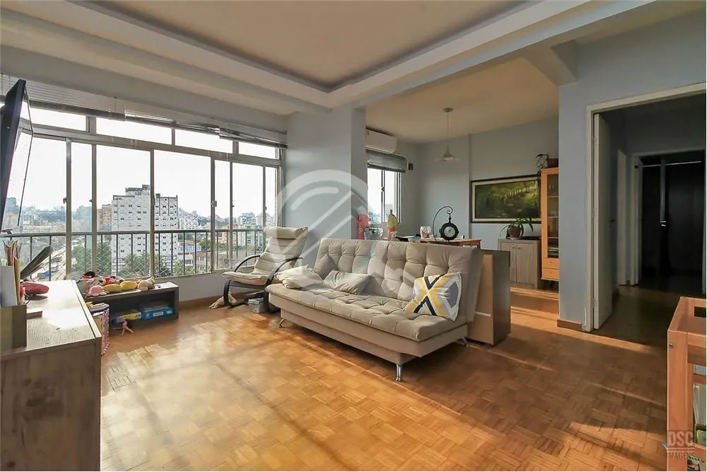 Imagem Já pensou morar em um amplo apartamento com uma linda vista ? Imóvel de 121m² de área, andar alt...