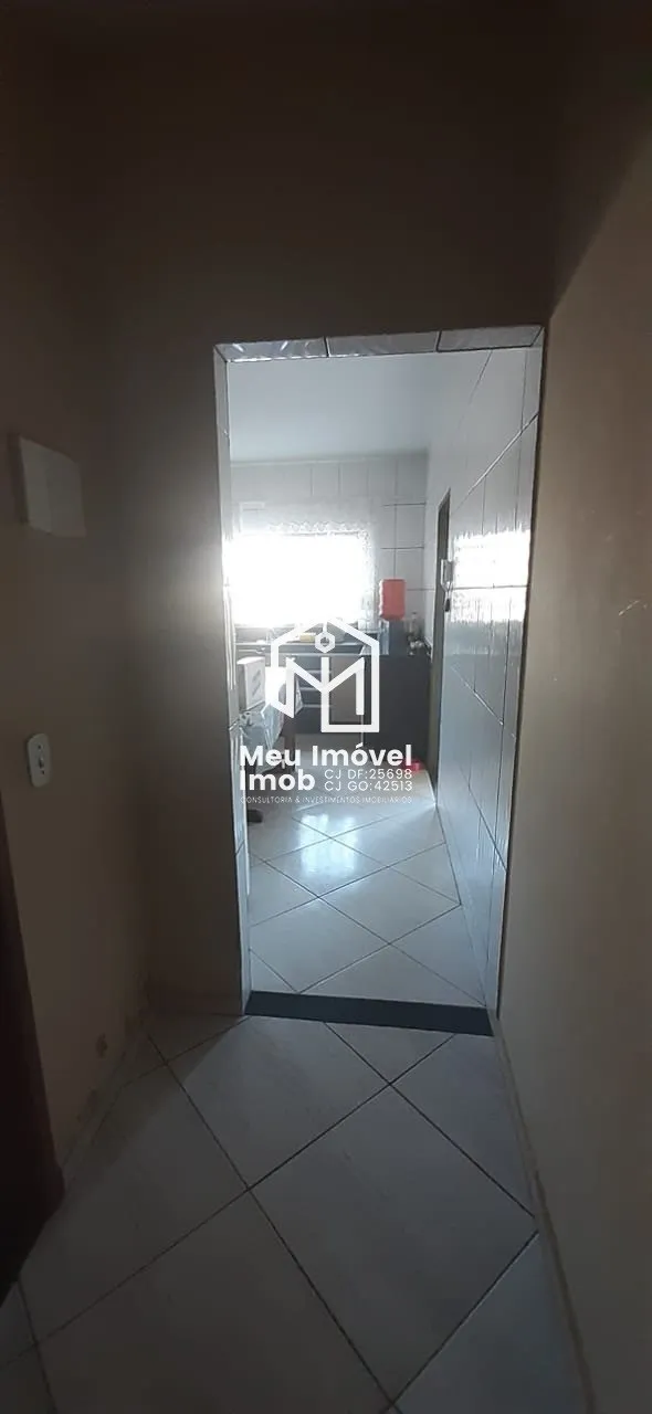 Imagem Casa Setor SHIS 4 Quartos 2 Vagas 230m² Quintal Luziânia