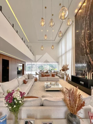 Imagem Casa de Condomínio em Alphaville - Barueri
