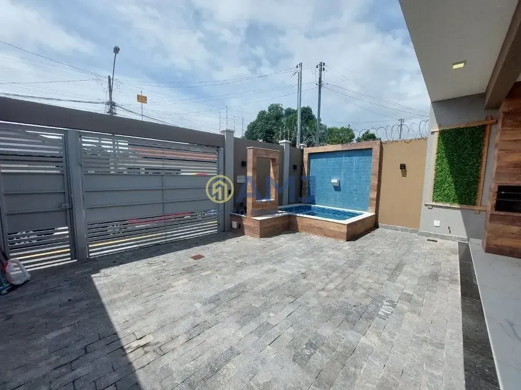Imagem Casa com 3 dormitórios à venda, 150 m² por R$ 730.000,00 - Setor Faiçalville - Goiânia/GO