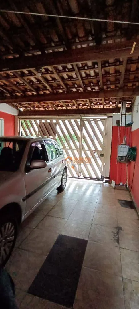 Imagem Casa com 4 dormitórios à venda, 150 m² por R$ 450.000,00 - Vila Rio de Janeiro - Guarulhos/SP