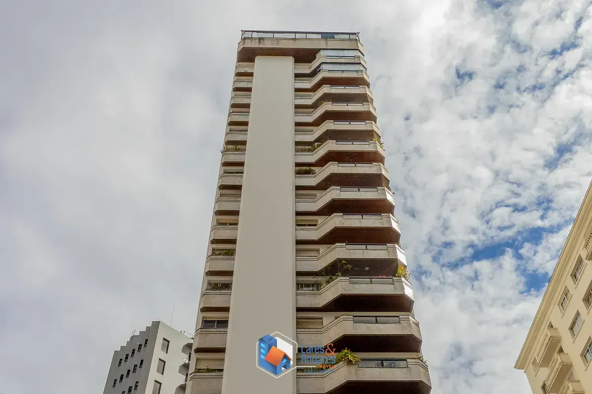 Imagem Apartamento para venda em Campo Belo com 3 quartos, sendo 1 suíte, 236m²