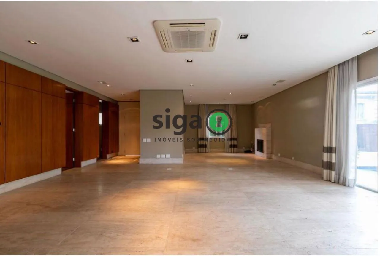 Imagem Casa em Condomínio a venda em Alto da Boa Vista com 4 quartos