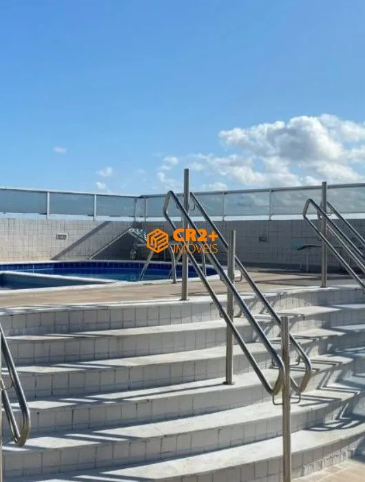 Imagem Vendo apartamento em Boa Viagem com 2 quartos e uma suíte.