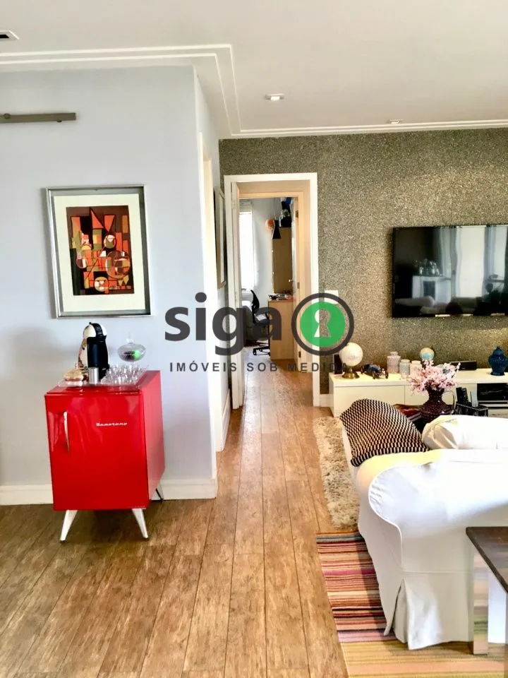 Imagem Apartamento à Venda no Morumbi - 3 Suítes - 5 Banheiros - Condomínio Completo