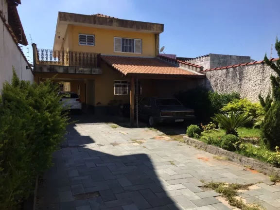 Imagem Sobrado à venda, 246 m² por R$ 880.000,00 - Vila Figueira - Suzano/SP