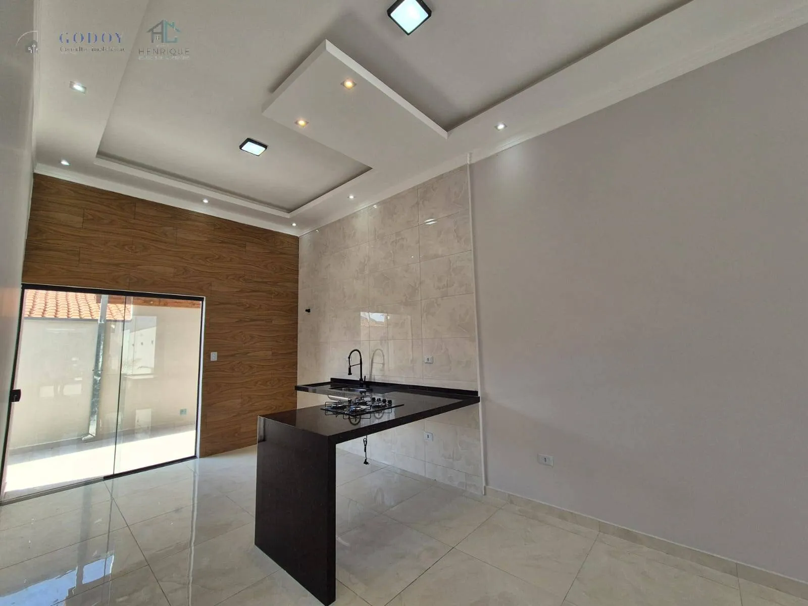 Imagem Conforto e Estilo: Casa Térrea com Piscina no Flamboyant