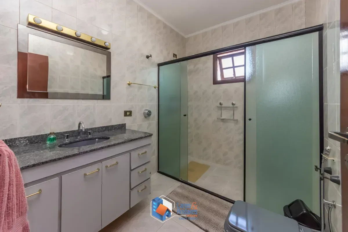 Imagem Sobrado para venda em Vila Bela com 4 quartos, sendo 2 suítes, 308m²
