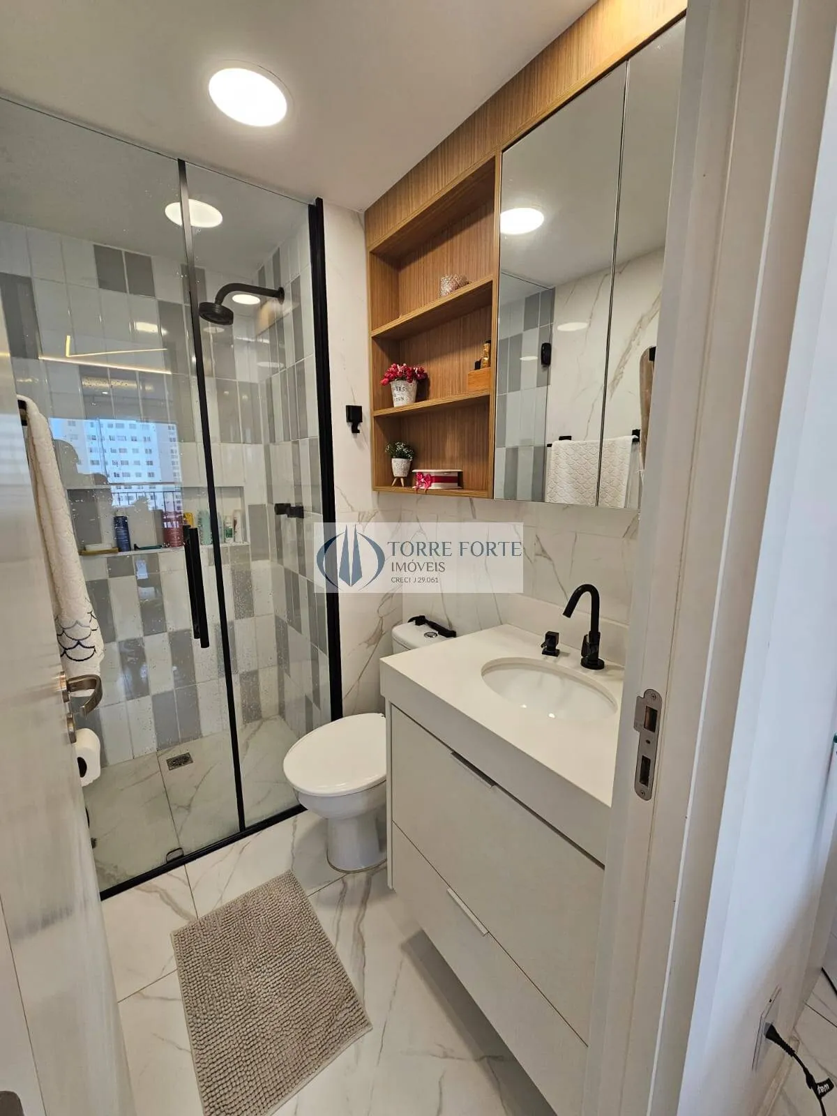 Imagem Lindo Apartamento com 2 dormitorios 1 vaga , Varanda na Barra Funda.