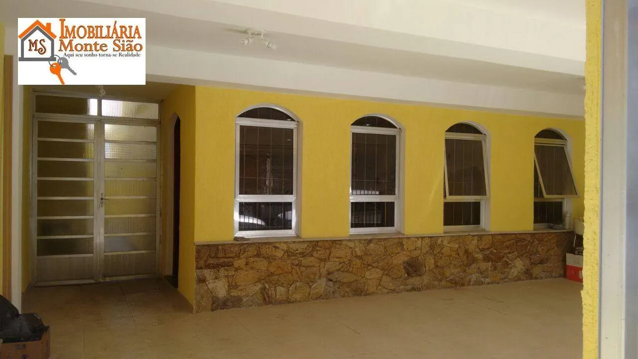 Imagem Sobrado com 3 dormitórios à venda, 263 m² por R$ 799.000,00 - Vila Galvão - Guarulhos/SP