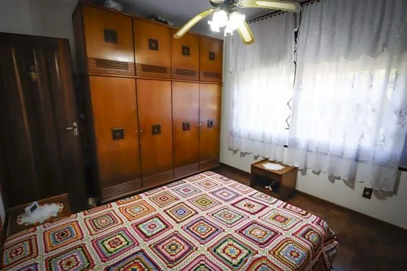 Imagem Casa 3 dorms 2 vagas Chácara das Pedras em Porto Alegre-RS