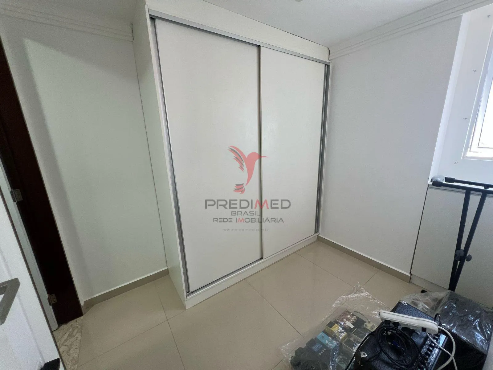 Imagem Apartamento excelente de 3 Quartos , 2 SUITES,2 Vagas de Garagem, varanda,em Manaíra , PB