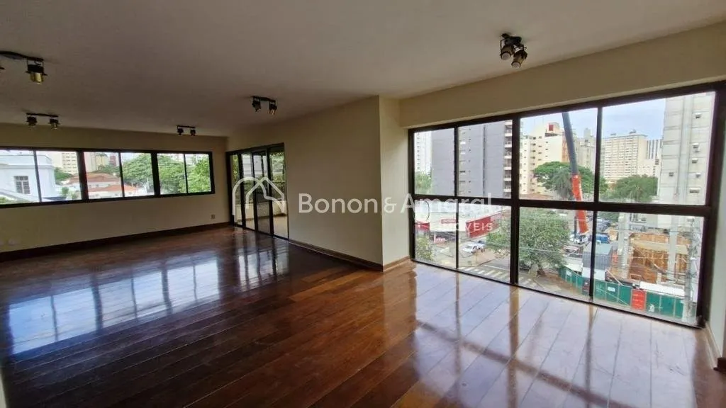 Imagem Apartamento à venda no Edifício Sevilha Plaza no Cambuí em Campinas