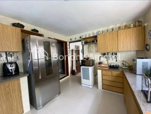 Imagem **Linda Casa à Venda na Cidade Universitária - Barão Geraldo, Campinas, SP**