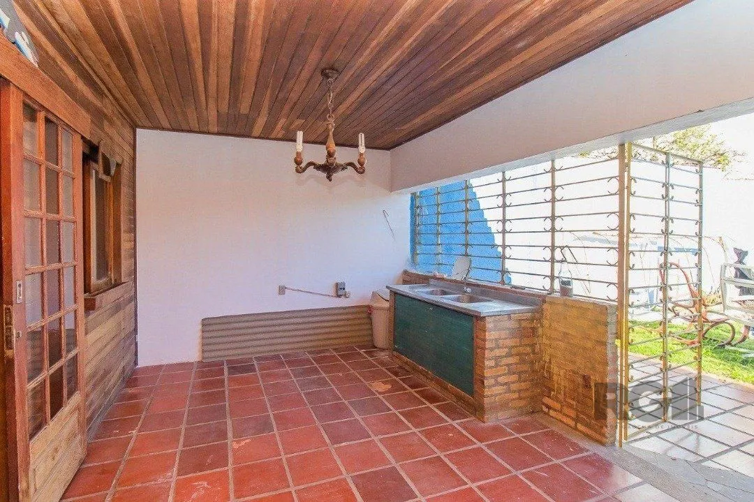 Imagem Casa, 200m², 3 dormitórios, bairro Cristal