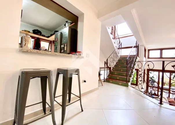 Imagem Casa de Condomínio em Moinho Velho - Cotia