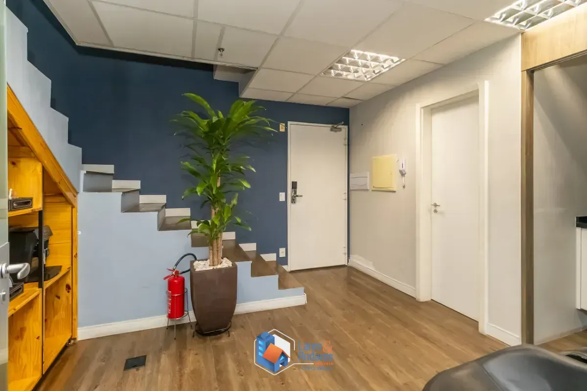 Imagem Conjunto comercial para venda em Jardim Promissão, 140m²
