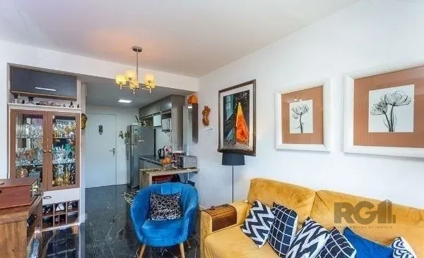 Imagem Apartamento no bairro Azenha 1 dormitório 1 vaga - Azenha