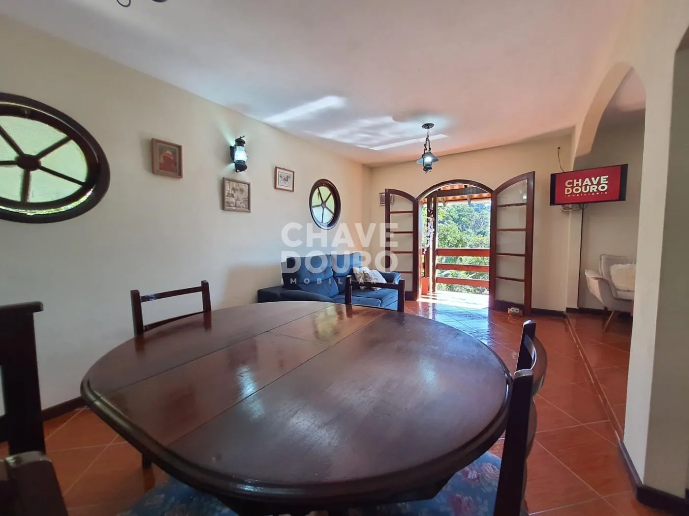 Imagem Casa para Venda em Teresópolis, Iucas, 3 dormitórios, 1 suíte, 3 banheiros