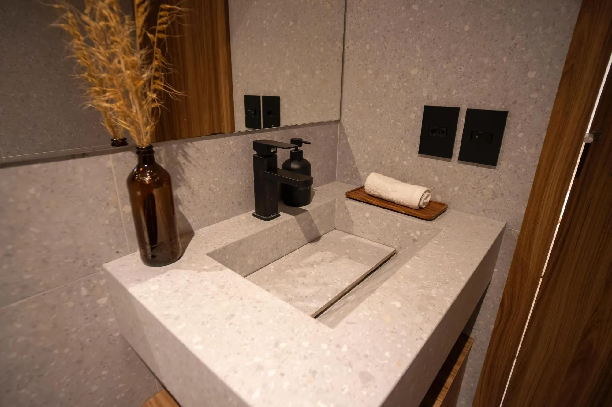 Imagem Apartamento 2 quartos, suite,garagem no Condominio, Gran Park Lindoia