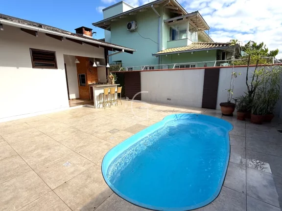 Imagem Casa à venda no Saguaçu em Joinville, por 1.550.000,00